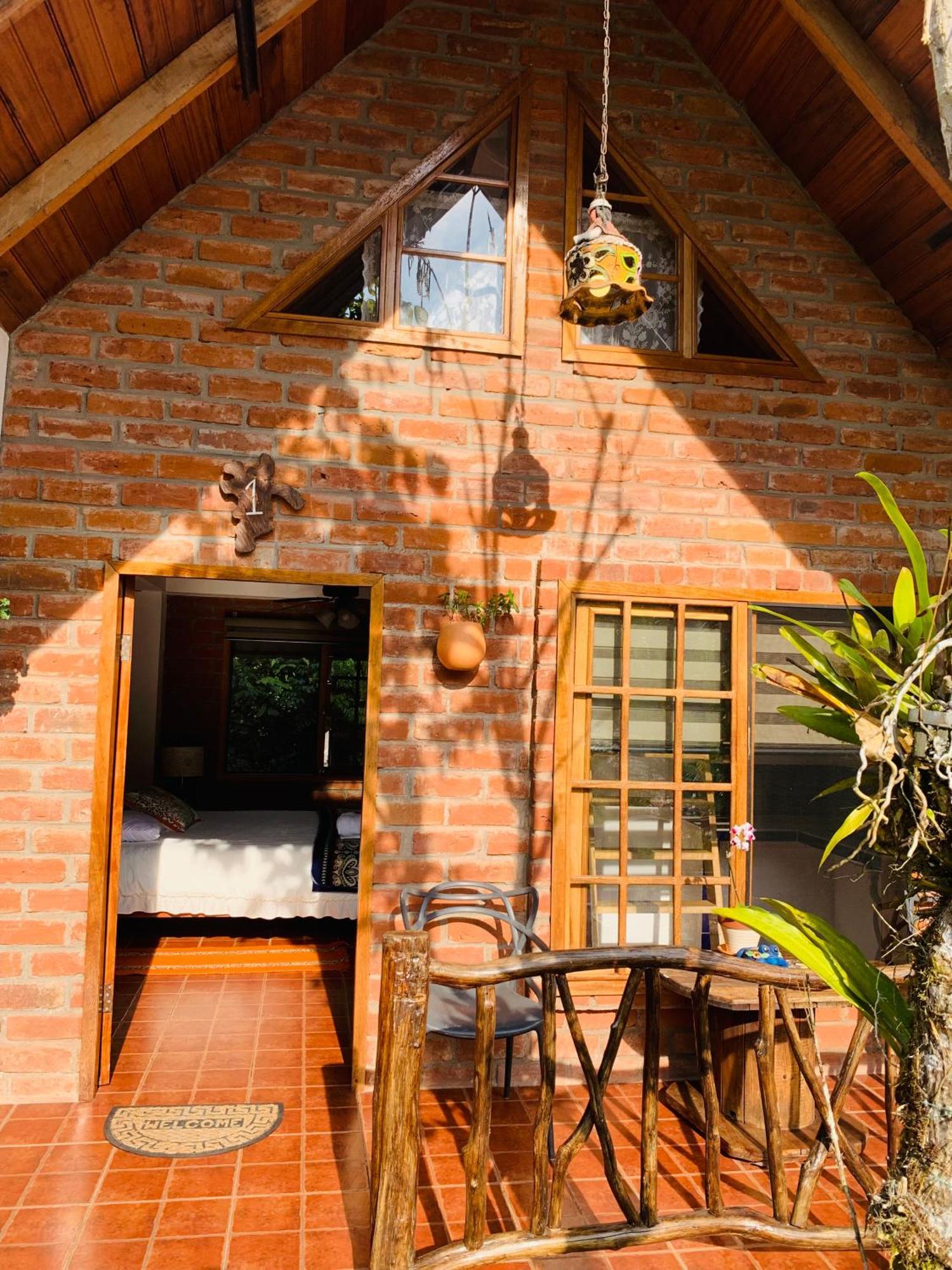 La Casa Del Rio B&B Puyo Exterior foto