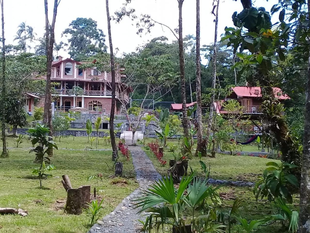 La Casa Del Rio B&B Puyo Exterior foto